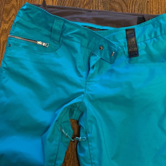 Holden Snow Pants - Picture 3 of 6